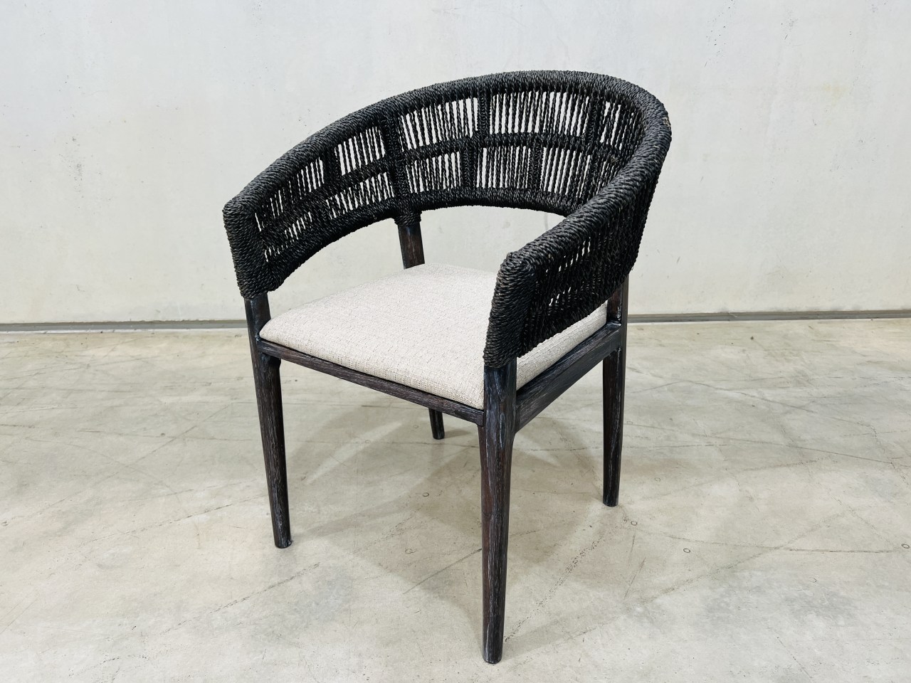 degea-arm-chair-1-1654130572
